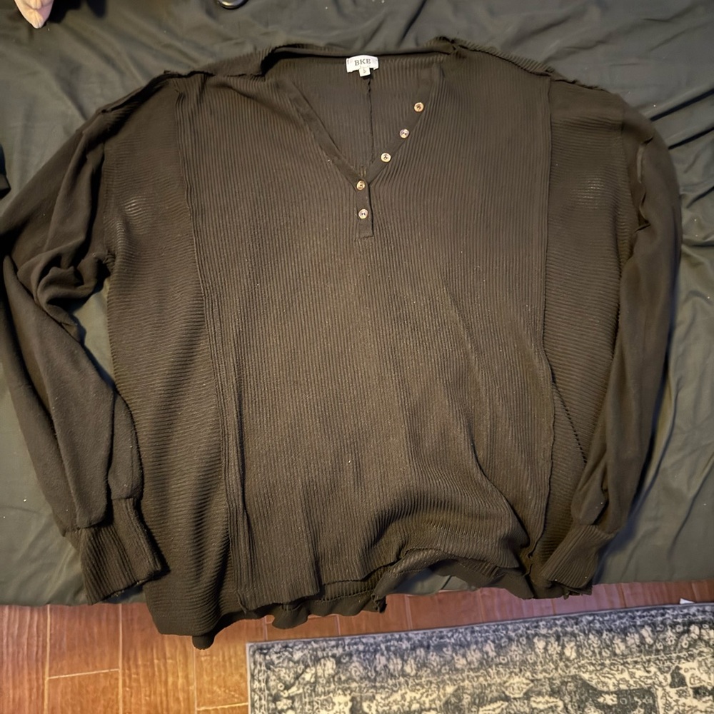 Long Sleeve Black Top, Large